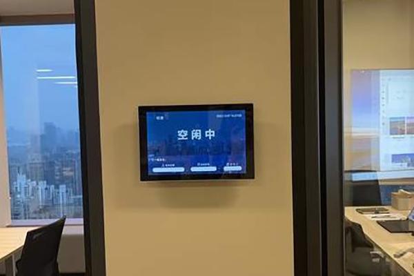 智能信息发布屏：重塑我们的日常生活