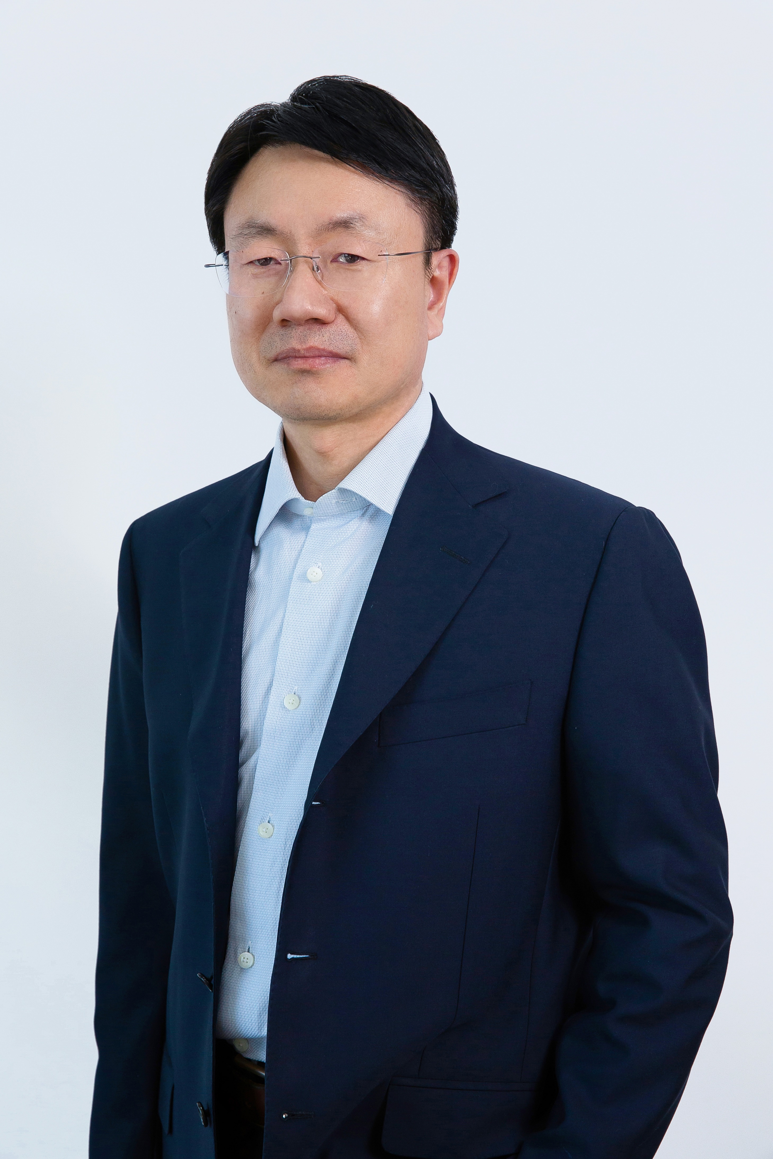 专访新网银行副行长李秀生：DeepSeek的开源特性降低了技术门槛让中小银行也看到了应用大模型的空间