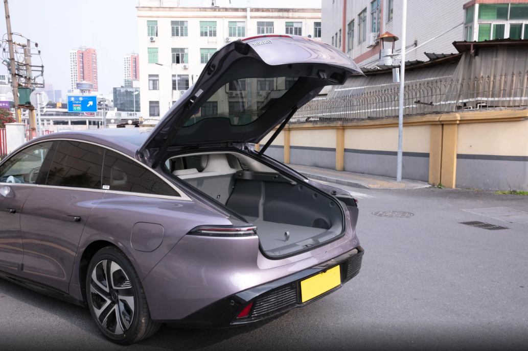中大型C级车限时899万起大空间+长续航综合续航1250km(图11)