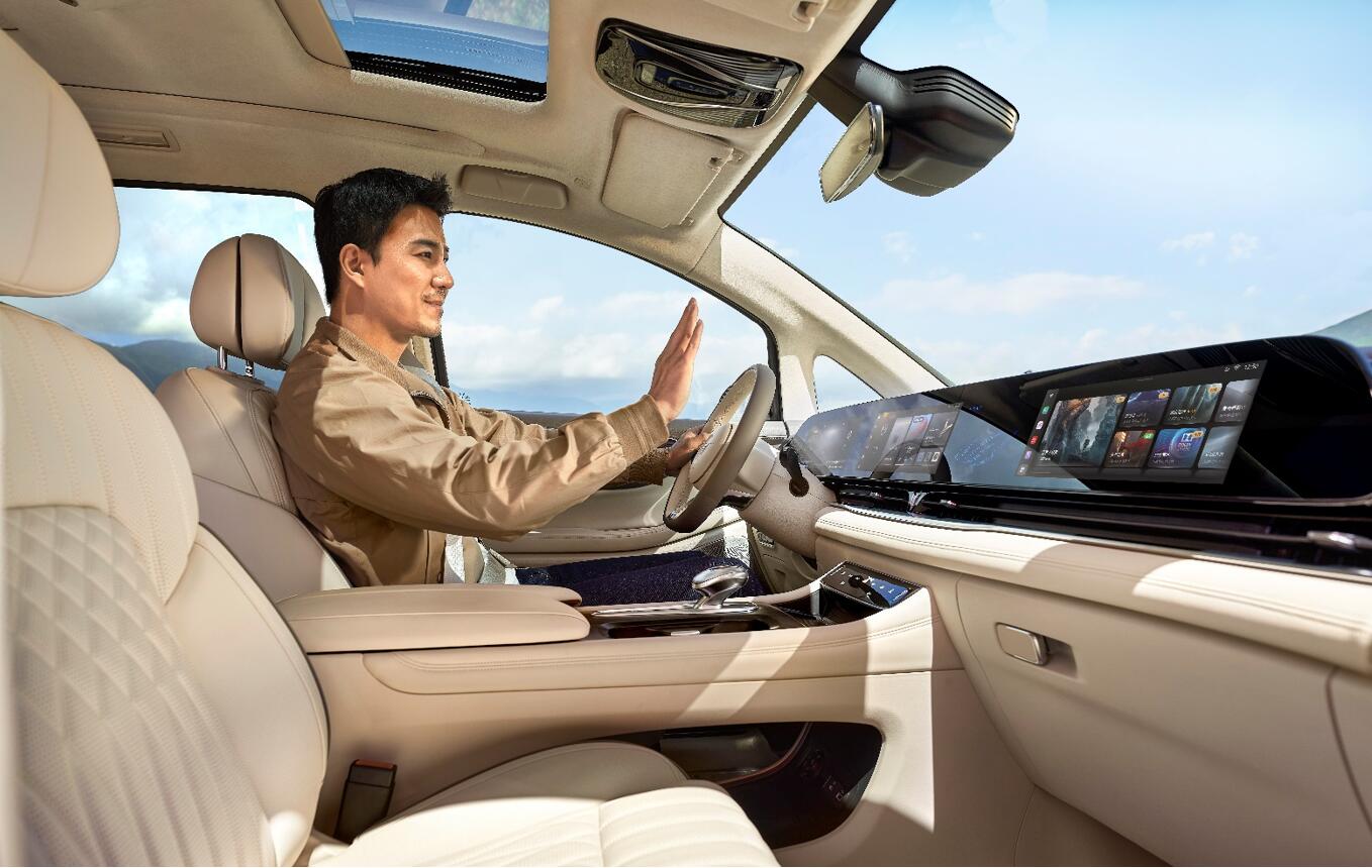 真安全、线款新岚图梦想家正式上市(图5)