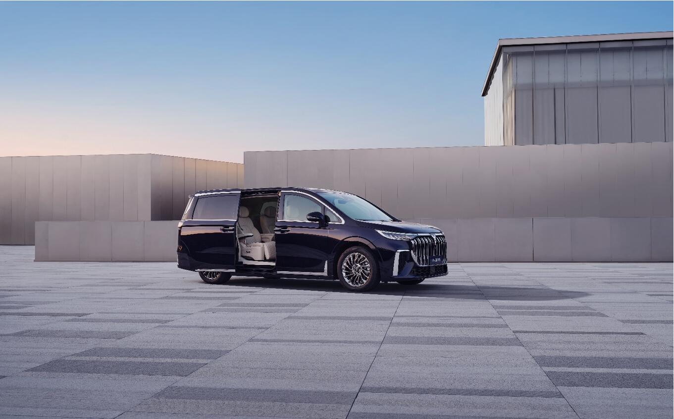 真安全、线款新岚图梦想家正式上市(图7)