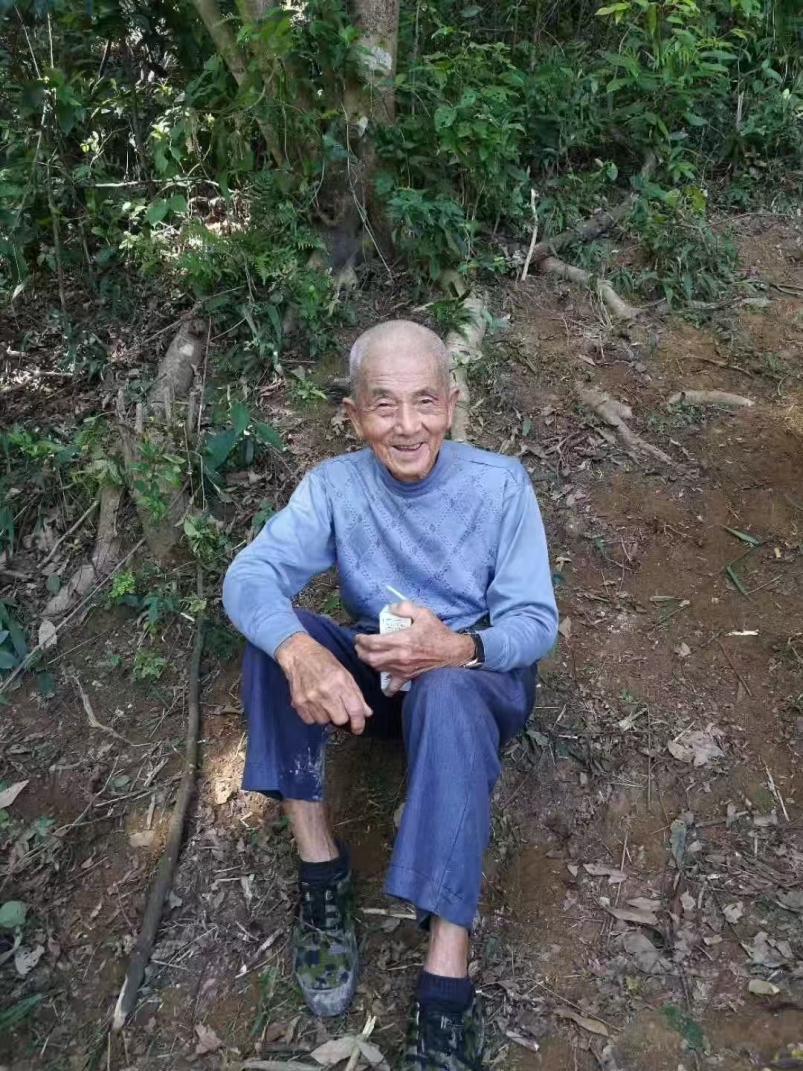 【】胡安：教技术更传温情带学生用AI为乡村记忆“存档”丨教师节之AI老师(图4)