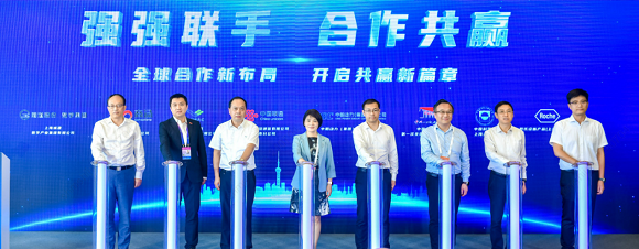 中国联通主办WAIC2024“AI+赋能智算未来”人工智能论坛(图3)