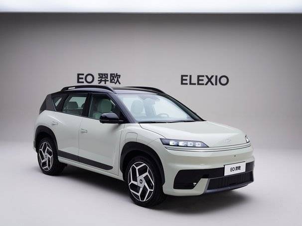 合资新能源“潜力股”北京现代EO羿欧上市售1198万起(图7)