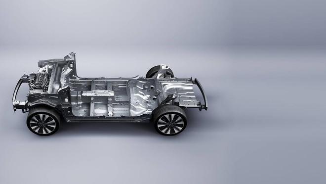 用智能叫板电动车！第四代博越L好看好开好智能(图4)