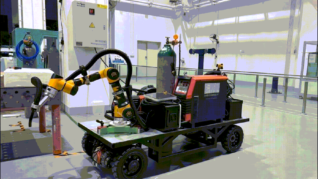 焊得了钢、摘得好果、陪得了老！具身智能正让机器人“超进化”(图1)