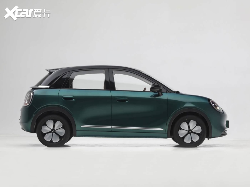 纯电续航最大430km支持33kW对外放电五菱缤果Pro预售(图3)